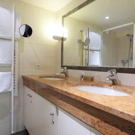Alc - A521 - 4 Min Palais And Beaches Apartment